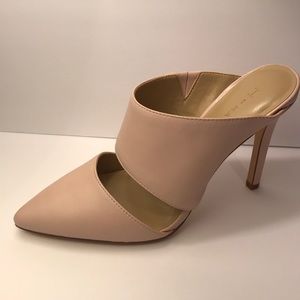 Pale Pink Leather Slip-on Pointed Toe